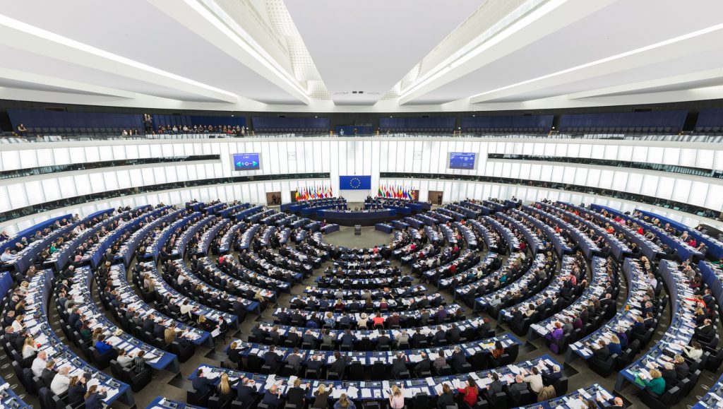 European Parlament 2016 emissions CO2