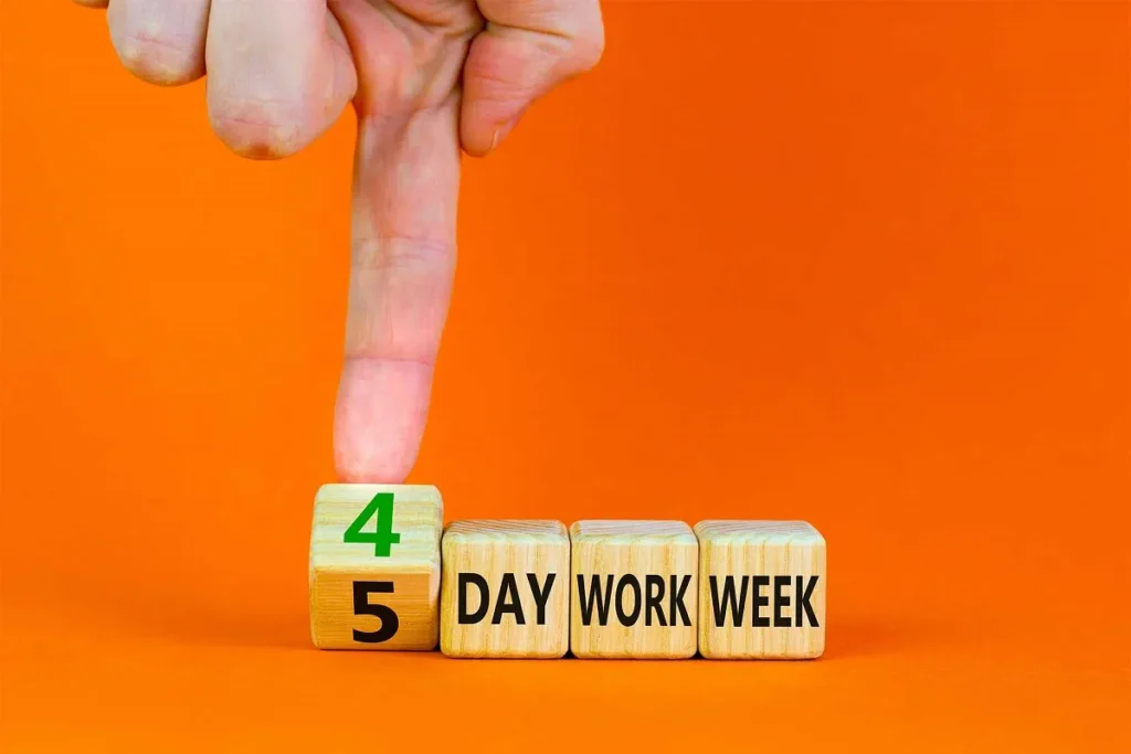 semana laboral de cuatro días